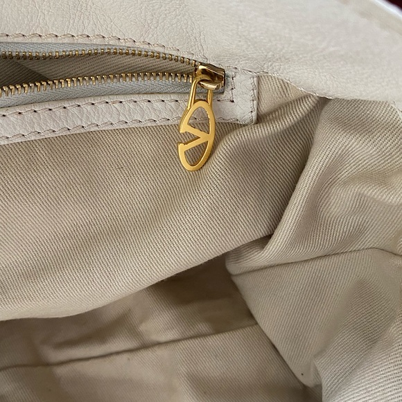 Authentic Valentino Garavani Zebra leather Bag ❤️ - Picture 7 of 11